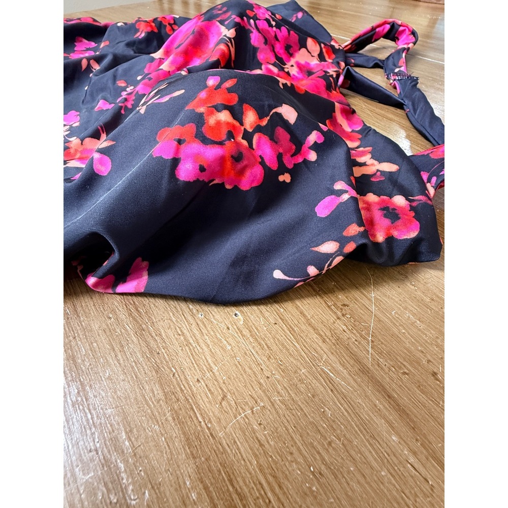 Swimsuits For All Floral One Piece Swimsuit Black Pink Ruched Halter Size 24 - Picture 6 of 9